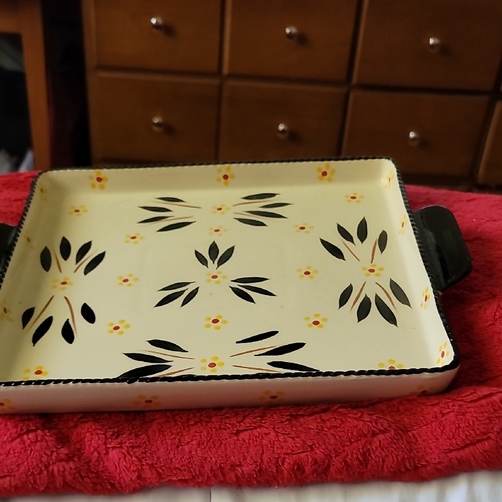 Temp-tations by Tara Old World Black" Serving dish